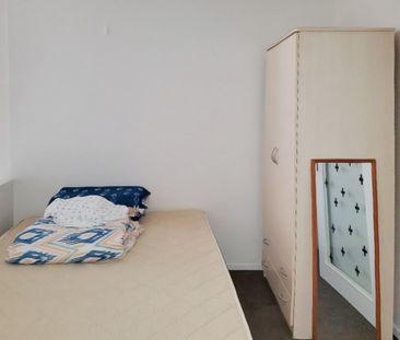 Auckland City -1 bedroom Furnished apartment - Photo 3