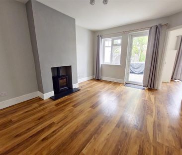 3 bedroom bungalow to rent - Photo 2