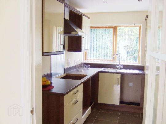 1, 557/559 Upper Newtownards Rd, Belfast, BT4 3LP - Photo 1