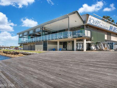 Skyline Serenity: Two-Level Penthouse with Spa, Views & Smart Luxury - Photo 4