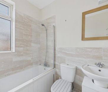 2 bedroom terraced house to rent - Photo 6