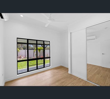 15 Alexandra Street, Clifton Beach, Qld 4879 - Photo 2