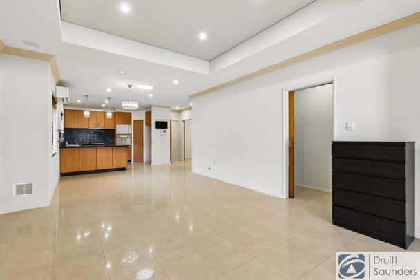 Fantastic family home in sought after Stirling pocket HOME OPEN SATURDAY 11 APRIL AT 10.30AM SHARP! - Photo 1