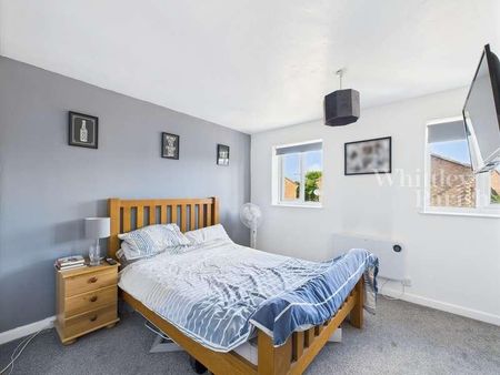 Suffield Close, Long Stratton, NR15 - Photo 4