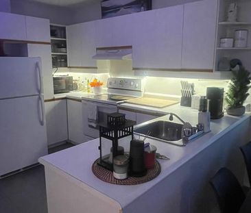 4 1/2 apartment Ste-Dorothee le 1 novembre - Photo 4