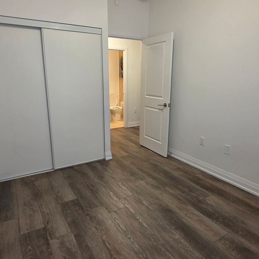For Lease - 85 Attmar Drive Unit# 333, Brampton, Ontario - Photo 1