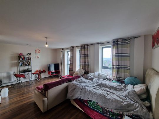 420 London Road, Croydon - Photo 1