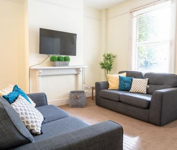 5 bedroom house to rent - Photo 1