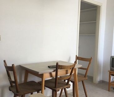Studio/Γκαρσονιέρα για ενοικίαση Κέντρο (Ρίο) - Photo 1