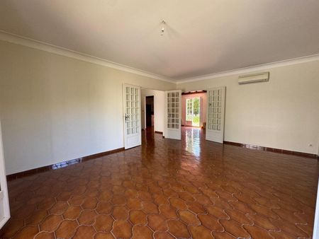 Location Maison 5 pièces 142m² PERPIGNAN 66000 - Photo 3