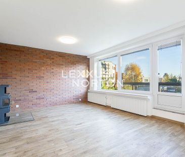 Pronájem domu 265 m² s pozemkem 191 m² - Photo 2