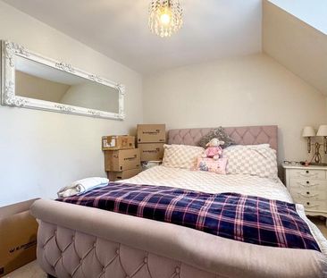 4 bedroom detached house to rent - Photo 5