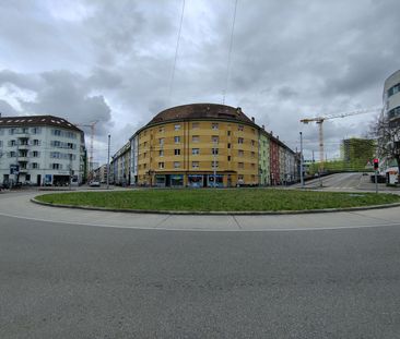 "Einzigartiges Wohnvergnügen am begehrten Voltaplatz!" - Photo 1