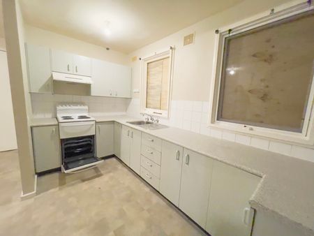 Good Sized Family Home - Photo 5