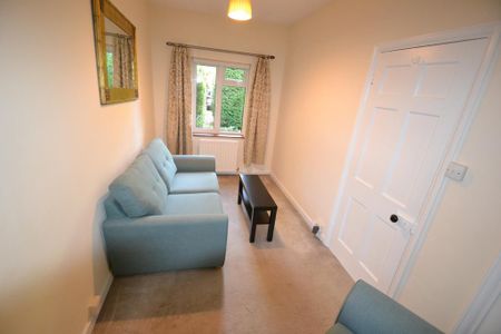 2 bedroom cottage to rent - Photo 2