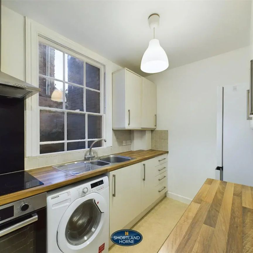 Portland Place East, Leamington Spa - Photo 1