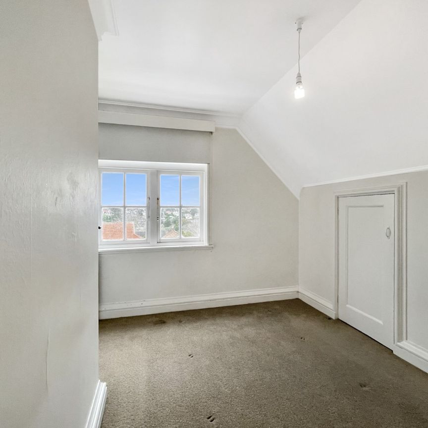 One bedroom home in Remuera - Photo 1