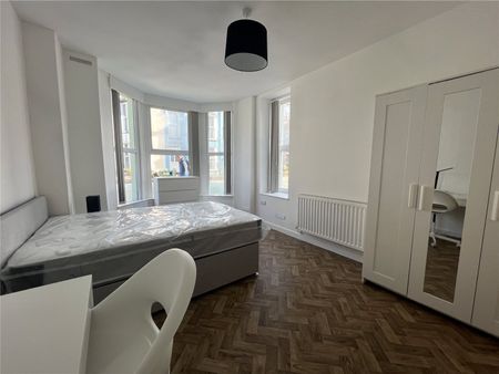 College Road, Bangor, Gwynedd, LL57 - Photo 2