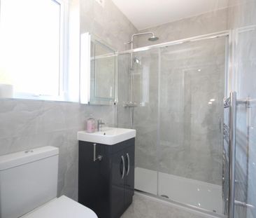 5 bedroom terraced house to rent - Photo 4