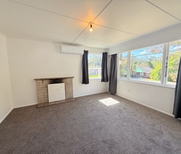 16 Sunny Grove, Wainuiomata - Photo 1