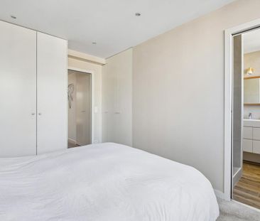Location Appartement 4 pièces Meublé PARIS 15ème - Photo 5
