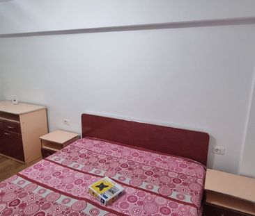 Garsoniera mobilata si utilata str.Marchian - Fotografie 3