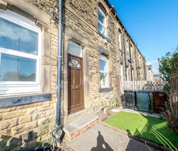 BRUNTCLIFFE ROAD MORLEY LEEDS LS27 0LQ - Photo 5