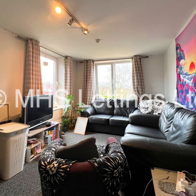 4 Bedroom Flat for rent in Ash Grove - Photo 1