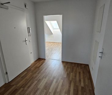 Geförderte 2 Zimmer- Dachgeschosswohnung mit unbefristetem Mietvertrag - Foto 6