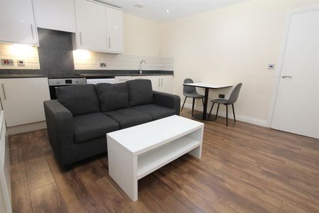 Brunswick Court, Leeds City Centre, LS2 7SA - Photo 3