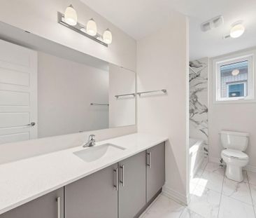 For Lease - 102 Donald Cameron Crescent Unit# Main, Clarington, Ont... - Photo 6