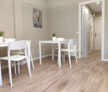 Calle del Monte Olivetti, Madrid, Community of Madrid 28038 - Photo 6