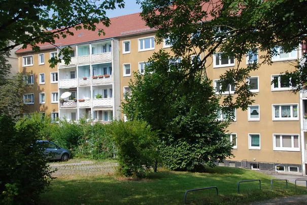 4-Raum-Wohnung mit Tageslichtbad - Foto 1