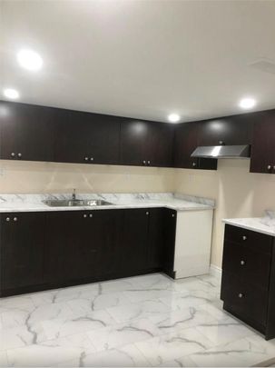 For Lease - 763 Othello Court, Mississauga, Ontario - Photo 1