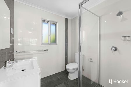 56 Broadbent Street, Scullin ACT, Belconnen - Photo 4