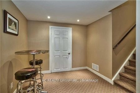 For Lease - 2171 Brays Lane, Oakville, Ontario - Photo 5