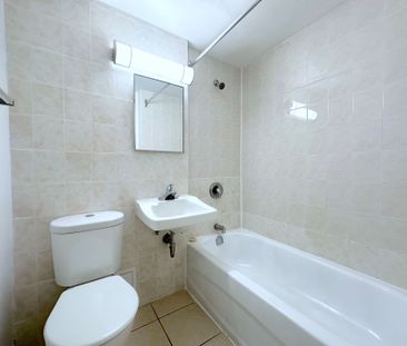 For Lease - 135 Rose Avenue Unit# 716, Toronto, Ontario - Photo 2