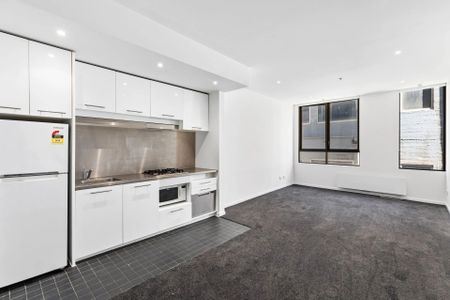 THE NOVA APARTMENTS – Spacious One Bedroom! - Photo 2