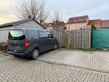 Woning met twee slaapkamers en garage te Beveren - Photo 4