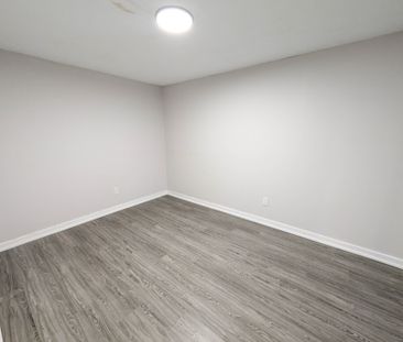 117 Louth St, St. Catharines - 6 Bedroom House - Photo 5