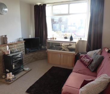 3 bedroom property to rent - Photo 1
