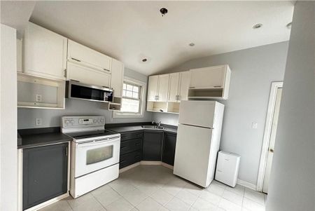 For Lease - 29 BELLHOLME Lane, Collingwood, Ontario - Photo 5