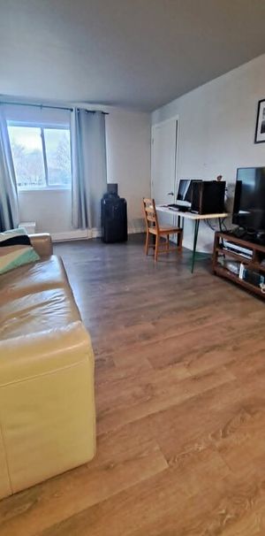 Grand 5 1/2 Ste-Foy - Photo 1