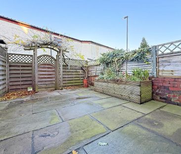 3 bedroom terraced house to rent - Photo 4