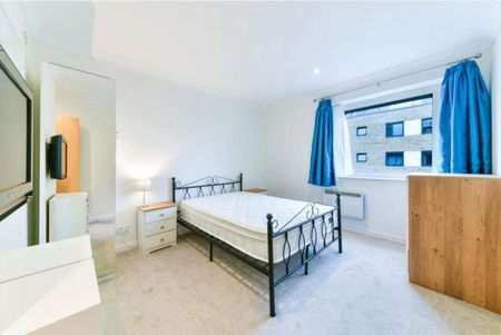 Boardwalk Place, London, E14 5SH - Photo 4