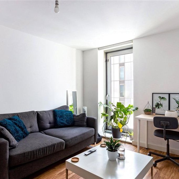 1 bedroom apartment to rent - Photo 1