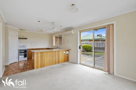 Spacious Home, Level Block, Convenient Location - Photo 3