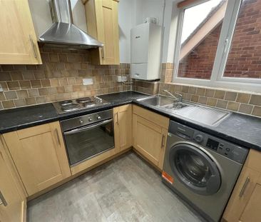 2 bedroom property to rent - Photo 6
