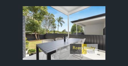 Just Like New - Photo 3