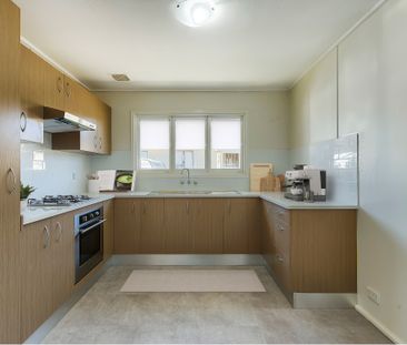 7 Pauline Avenue, Ellen Grove QLD 4078 - House For Rent | Domain - Photo 5